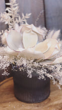 Load image into Gallery viewer, sending splendor to your bestie- includes metal vase