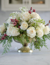 Load image into Gallery viewer, Christmas Centerpiece