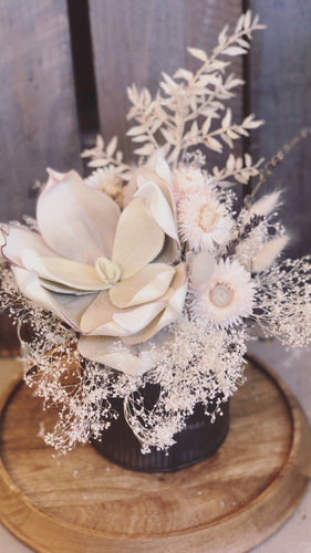 sending splendor to your bestie- includes metal vase